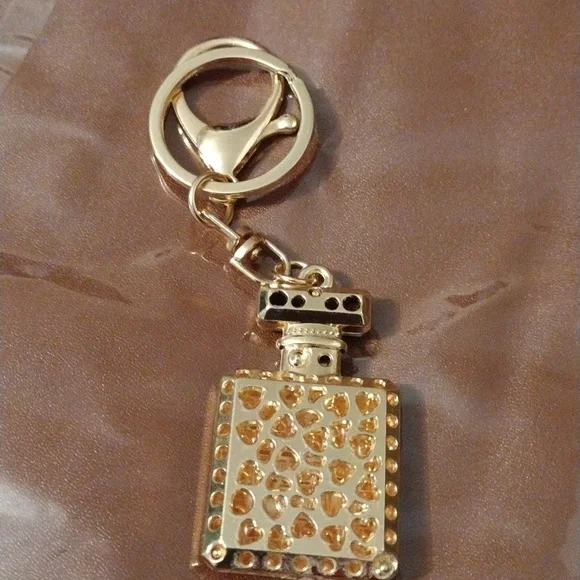 NWOT JEWELRY - Picture 4 of 4